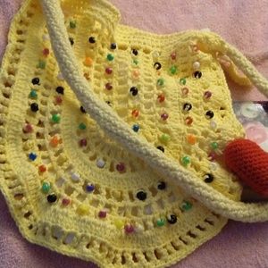 👒👒 SUMMER SALE👒👙🏖  Beaded shoulder bag